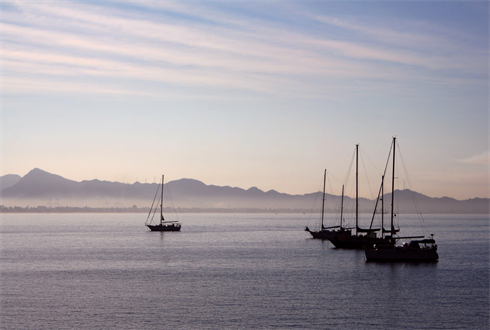 01210_4sailboats_1920x1080.jpg